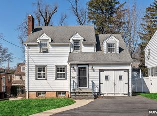 766 Salem St, Teaneck, NJ 07666