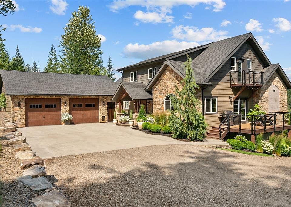 1st image of 15 Sandi Ln