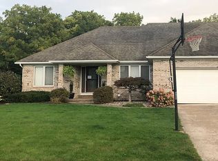 4288 Creek View Dr, Hudsonville, MI 49426