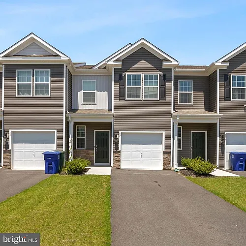 37 Arlotta St #37 Photo 1