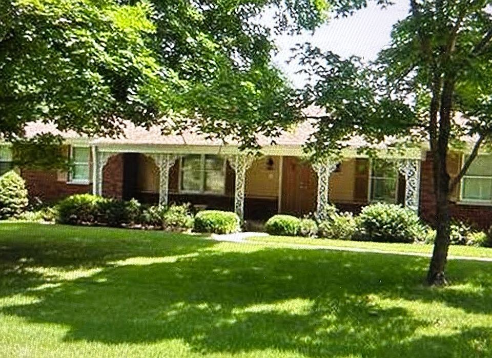 1st image of 10354 Badgley Dr