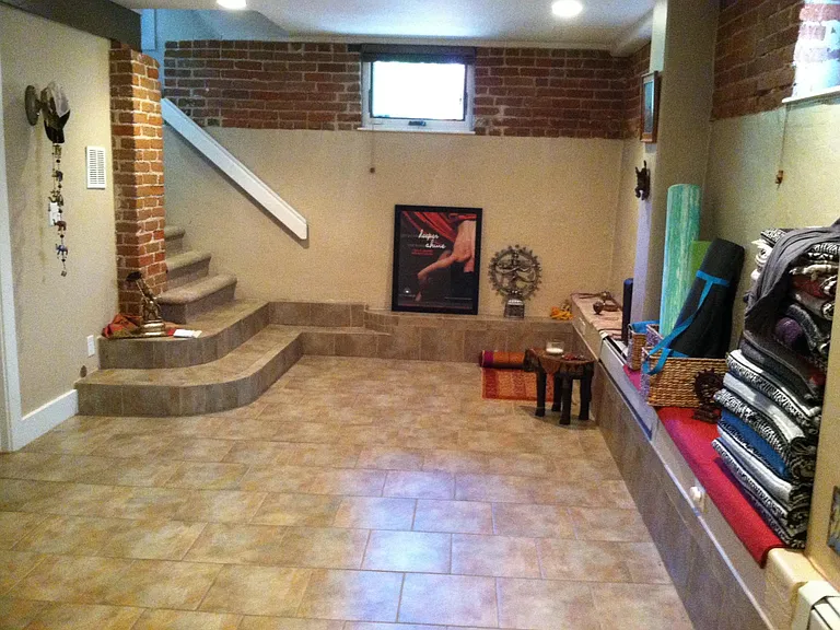 Nice large family room