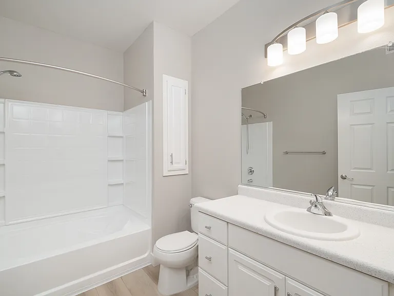 Tahoe - 2BR, 2BA 1,119SF