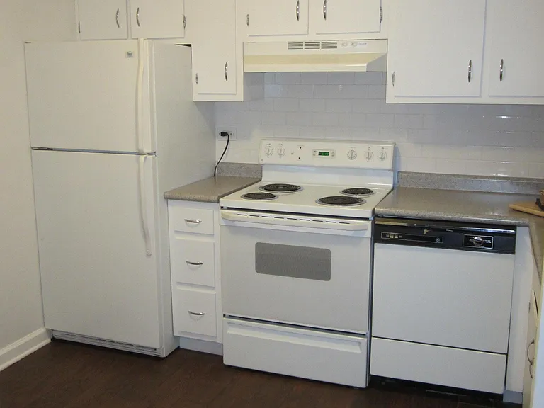 420 Walnut Creek Ln #3308 — Photo 8