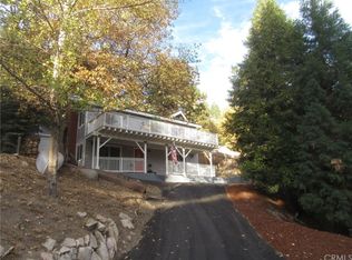 30964 Summit Dr, Running Springs Area, CA 92382