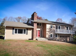 156 Red Oak Hill Rd, Farmington, CT 06032