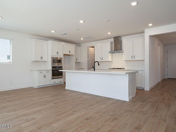 6th image of this home