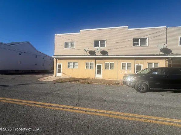 141 W Blaine St, McAdoo, PA 18237