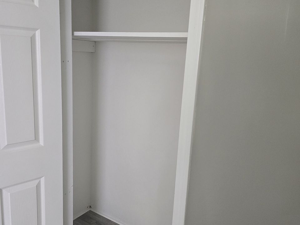 1st image of 3421 Shanks Ln
