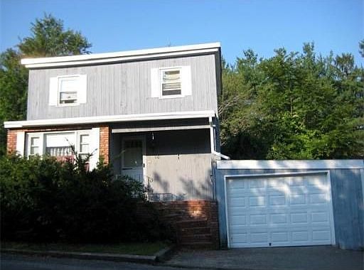 2nd image of 10 Kelly Ave