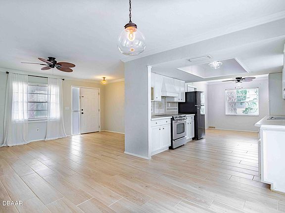 5th image of 4658 Saxon Dr