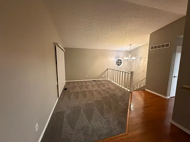 9165 Cinnebar Dr — Photo 4