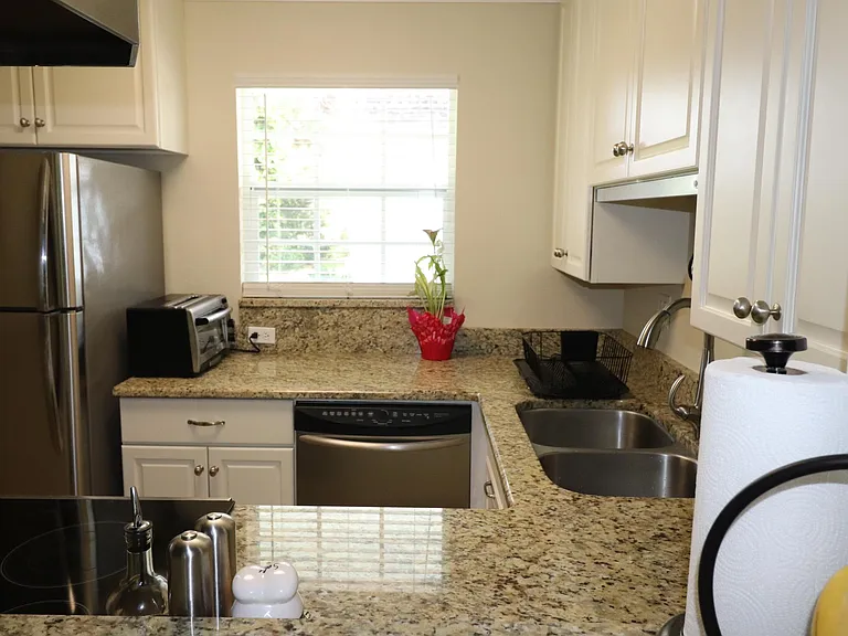 1901 Indian River Blvd #B206 — Photo 2
