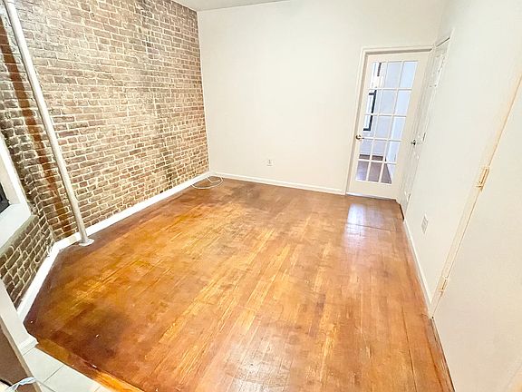 4th image of 342 E 65th St APT 2RE