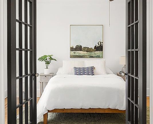 4th image of 759 42nd St APT 14