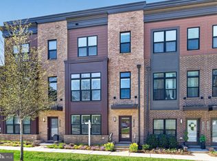 3510 Bellflower Ln, Rockville, MD 20852