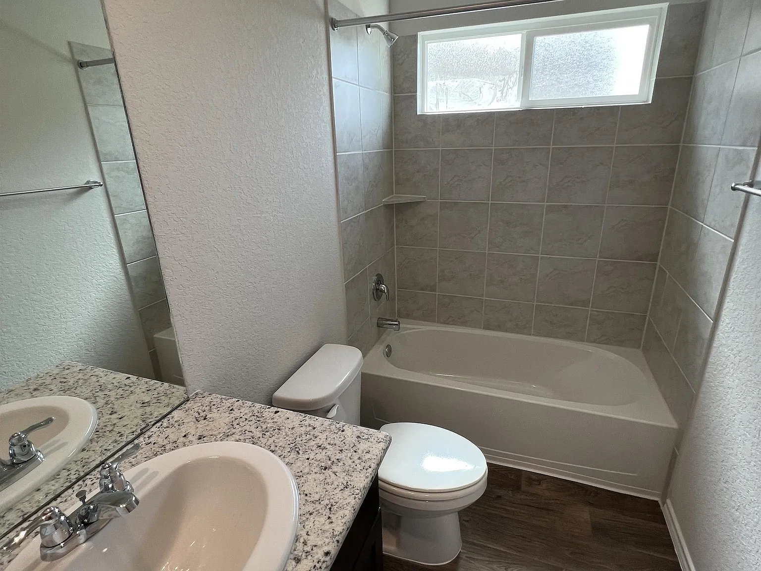 15315 Shortwing San Antonio, Tx. 78253 — Photo 3