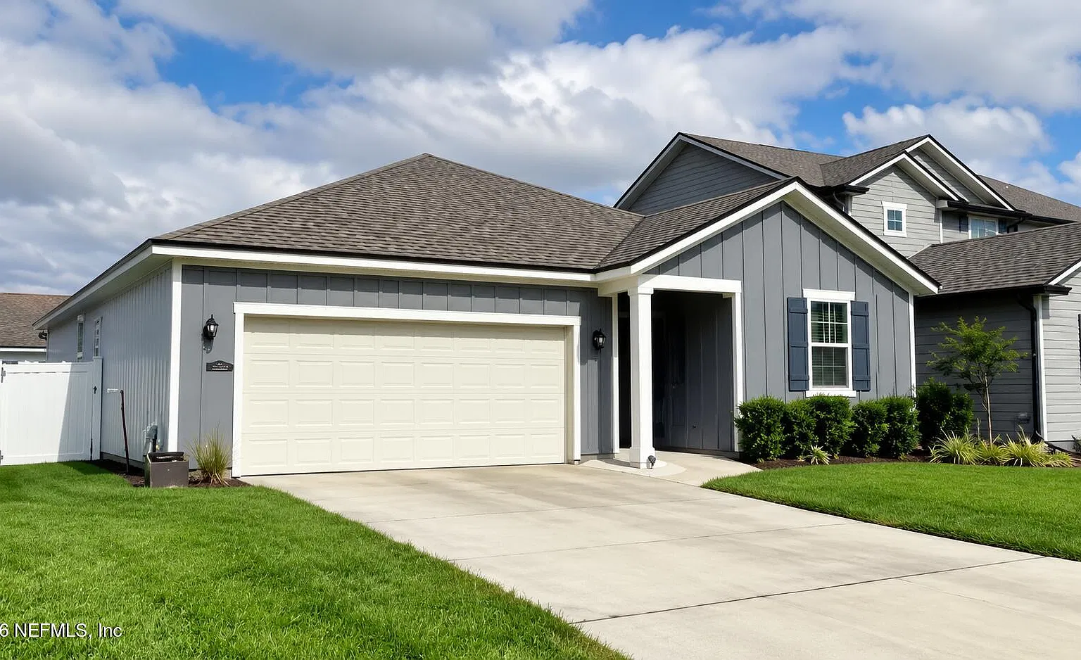 3 bed, 2.0 bath, 1851 sqft, $2,100 — Photo 3