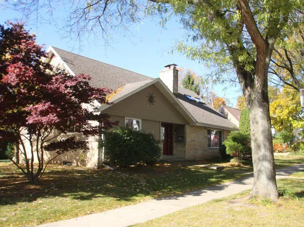 1609 North 71st STREET, Wauwatosa, WI 53213