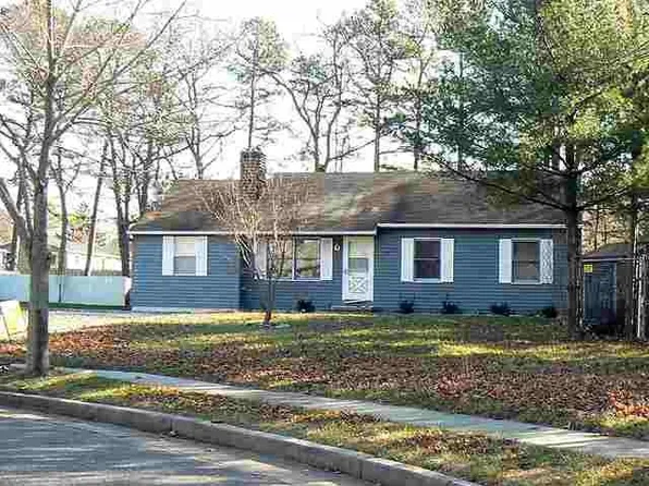 22 Lenape Dr, Egg Harbor Township, NJ 08234
