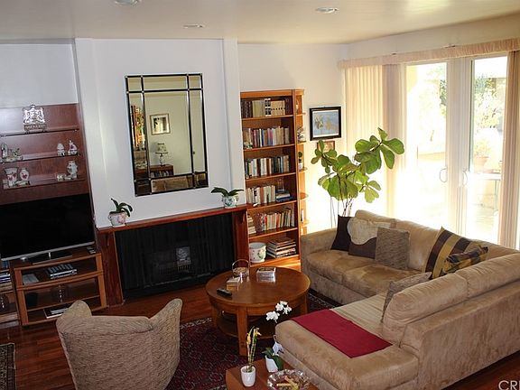 5th image of 5144 Zelzah Ave APT 3