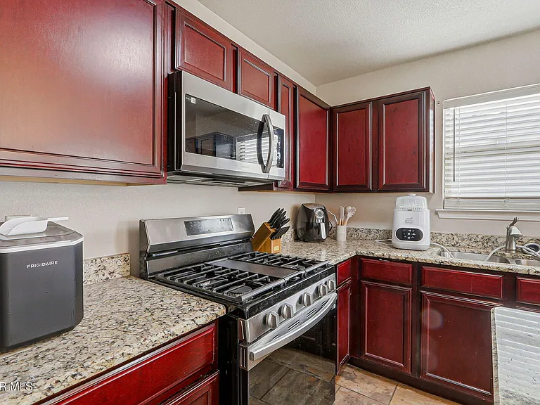4613 Al Hernandez St — Photo 14