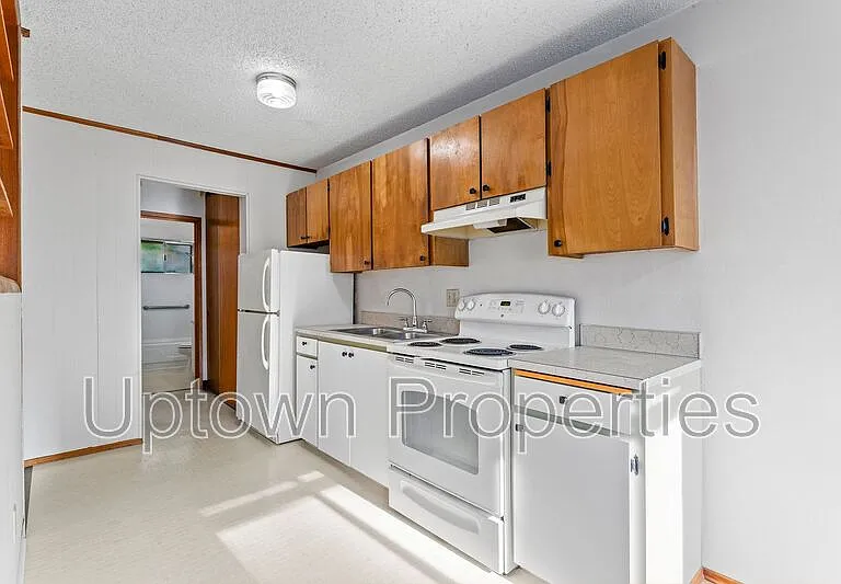 1508 SW Dewitt St #7 — Photo 10