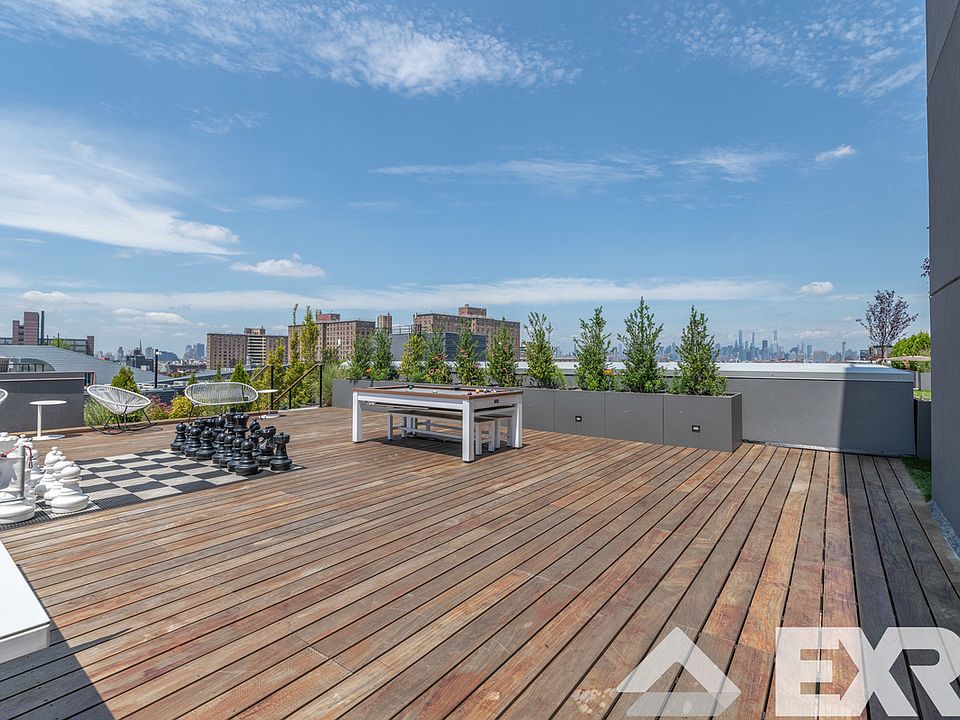 1st image of 10 Montieth St #336A