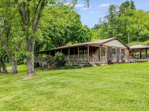4060 Auburntown Rd, Woodbury, TN 37190