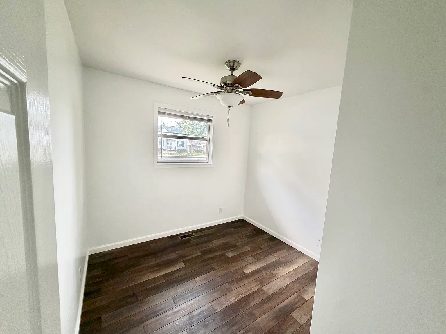 905 Tripp Street — Photo 4