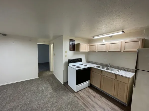 Indian Hills Apartments