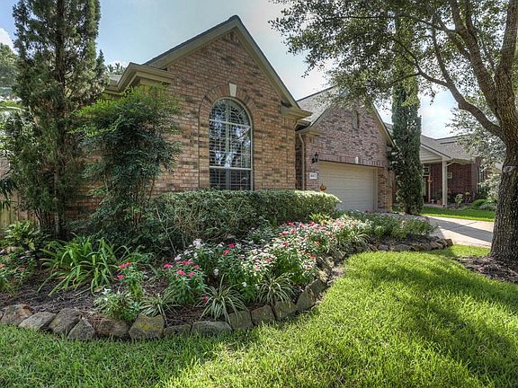 4th image of 1610 S Lago Vista Dr