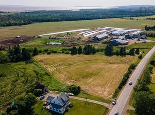 Highway 2, Masstown, NS B0M 1G0