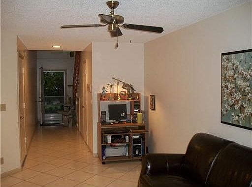 3rd image of 2229 Discovery Cir W #2229