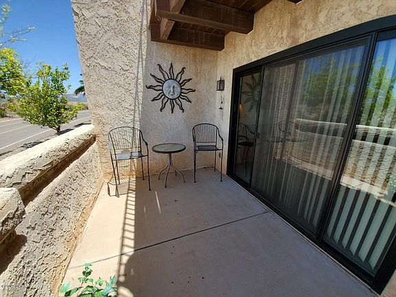 3rd image of 1788 Bahama Ave #5