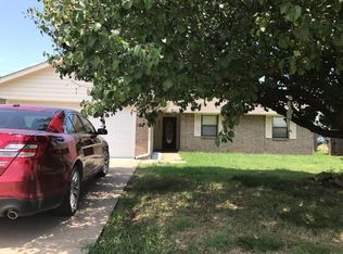 608 SW 60th St, Lawton, OK 73505