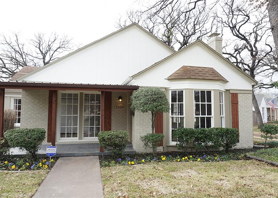 1st image of 1209 Bonnie Brae Ave