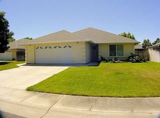 435 Monica Ct, Red Bluff, CA 96080