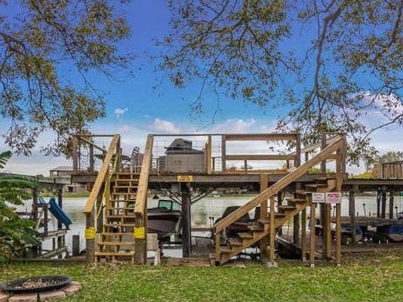 Personal dock/deck and slip