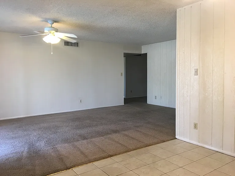 1933 E Apollo Ave — Photo 6