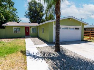 2542 10th St, Riverside, CA 92507