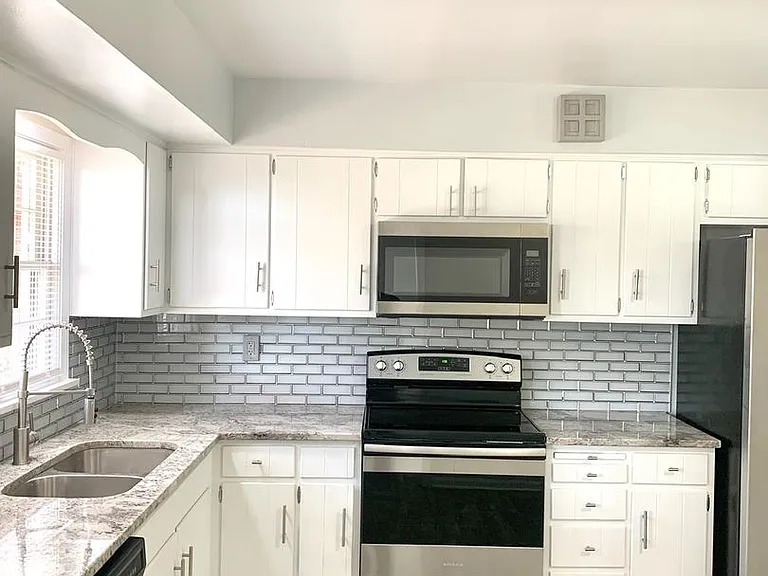 3311 Mid Dale Ln — Photo 20