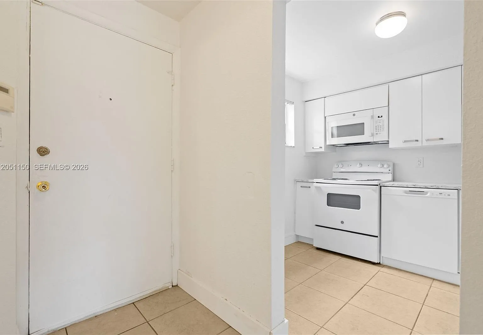 Springcrest Condo — Photo 4