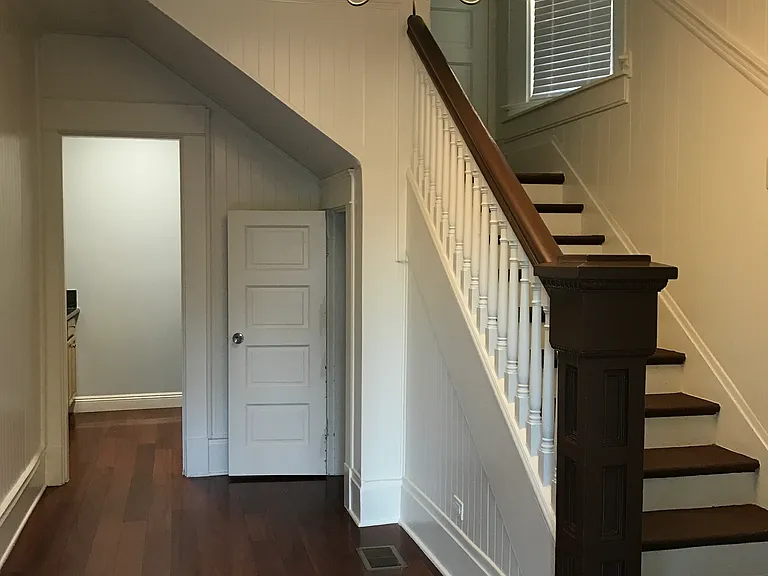 541 N Vine Ave #A — Photo 3