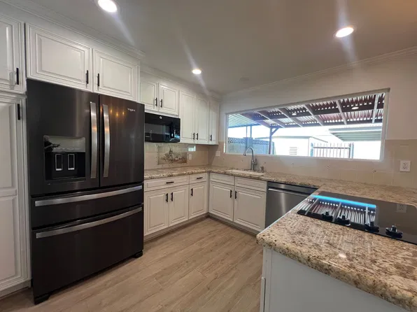 5132 N 82nd St, Scottsdale, AZ 85250