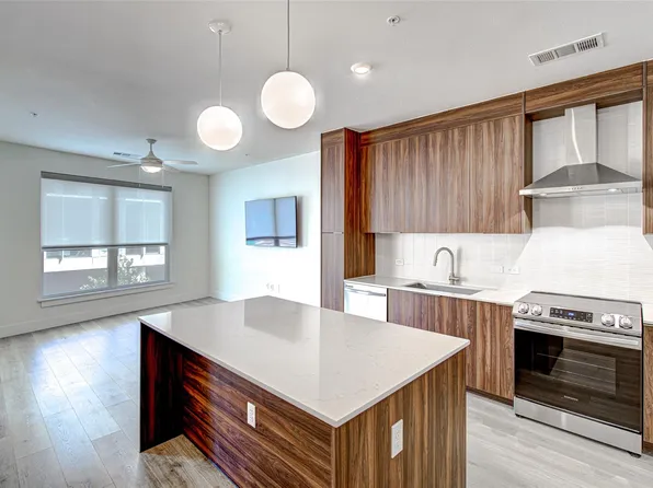 1701 Simond Ave #229, Austin, TX 78723