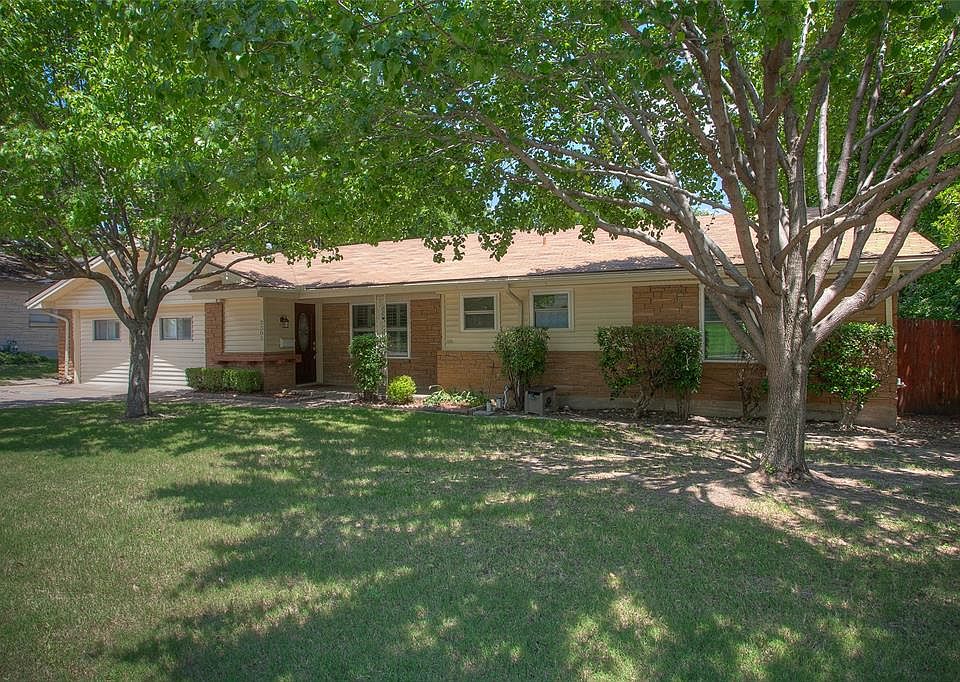1st image of 3305 Phoenix Dr