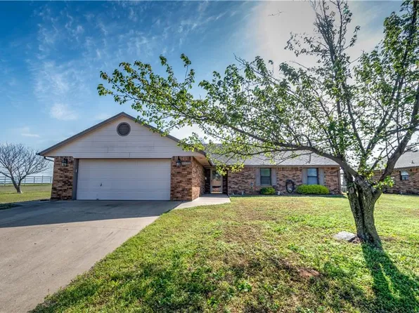 510 Berry Ln, Chandler, OK 74834