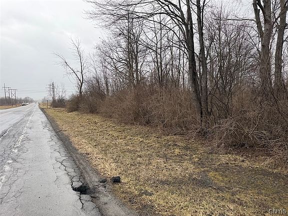 5th image of Lewiston Rd