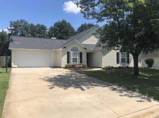 723 Onyx Cir, Boiling Springs, SC 29316